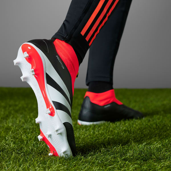 Predator League Laceless Firm Ground Football Boots