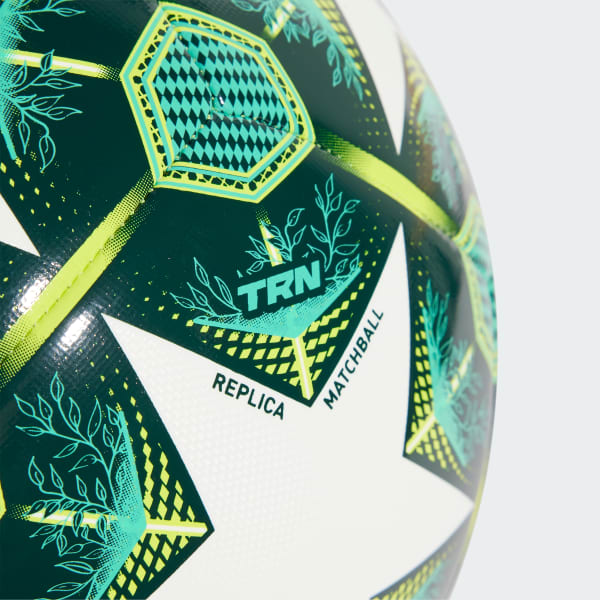 Hvit UCL Training 24/25 Knockout Phase Ball