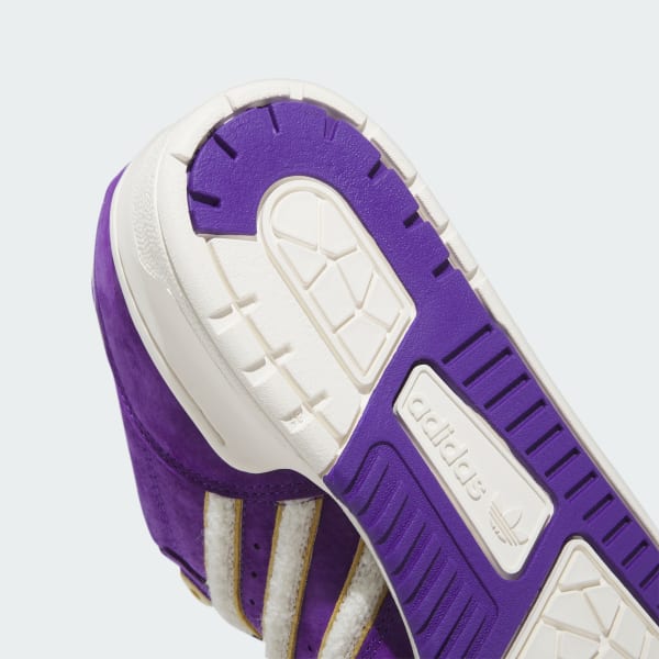 adidas Purple Washington Huskies Rivalry Low Basketball Shoes