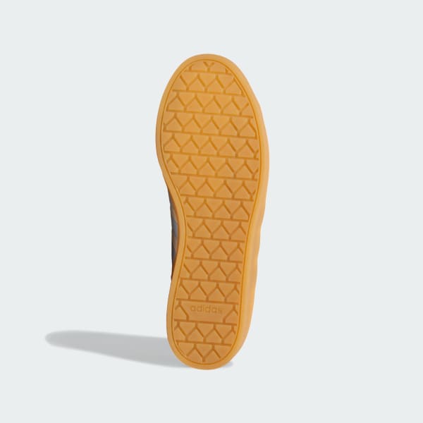 White Iriz Icon ProSneaker