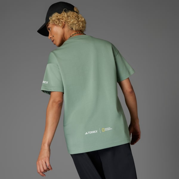 mau-xanh-la Áo Thun Graphic ADIDAS DISNEY National Gegraphic UF AEROREADY