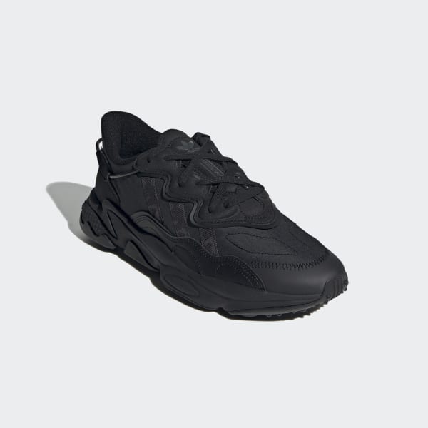 mens all black ozweego