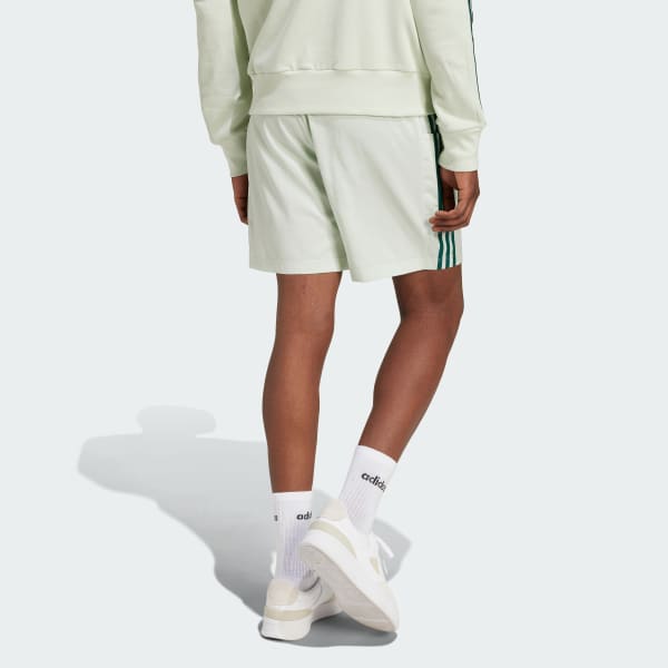 Groen AEROREADY Essentials Chelsea 3-Stripes Short
