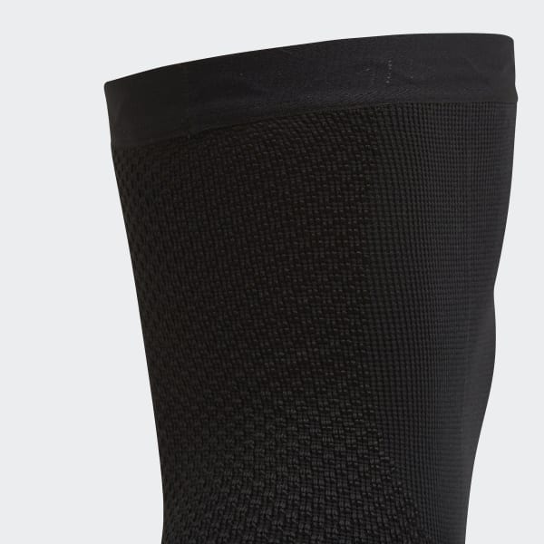 Black Performance Climacool Knee Support Small DAH78