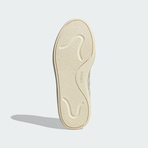 Beige Courtblock Shoes