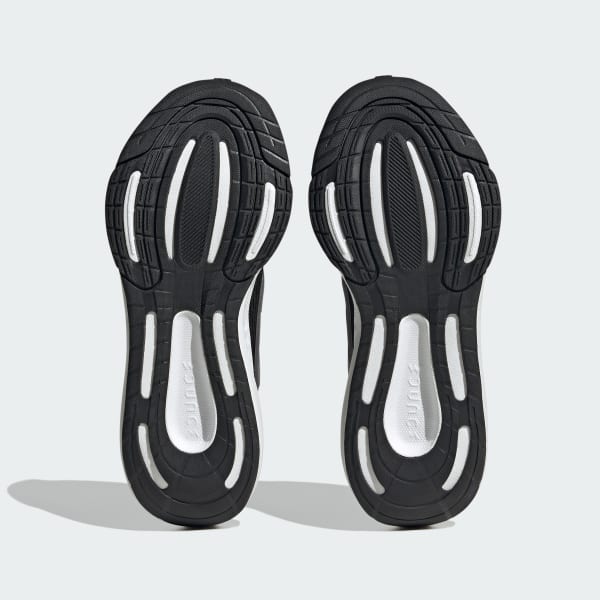 Hitam Sepatu Ultrabounce