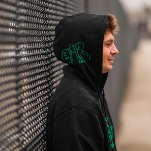 ★adidas originals★SHMOOFOIL I'M FAST フーディー★追跡可 Adidas Skate Shmoofoil Im Fast Black Hoodie Spring 2025 | EMPIRE