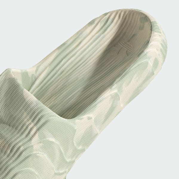 Adilette linen green 2025