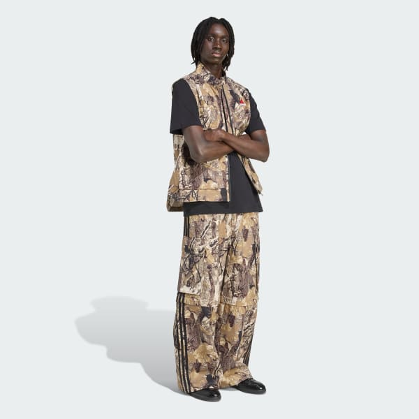 adidas OG カーゴパンツ カモ柄 メンズ カーキ KD6256 アディダス アディダス オリジナルス 迷彩 カーゴ ジップオフ