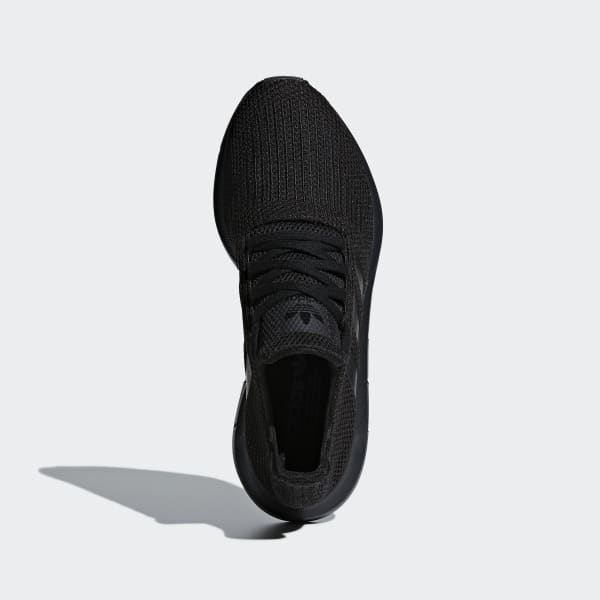 black adidas swift run shoes