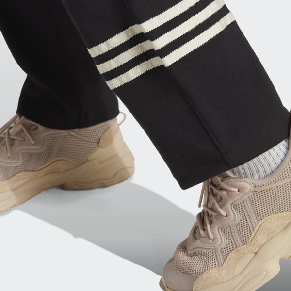 Svart Adicolor Neuclassics Track Pants