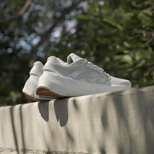 Adidas shark mujer store