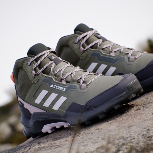 Adidas terrex ax2r mid goretex top