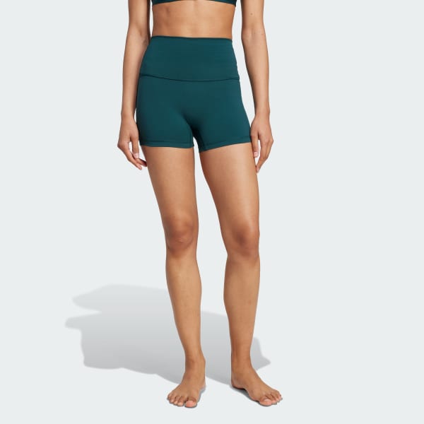 Green All-Me Sculpt Booty Short Leggings