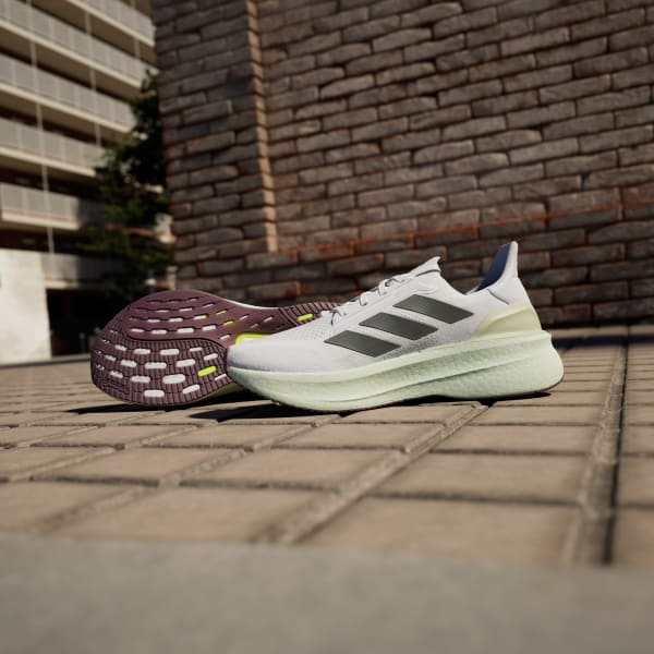 Adidas sense bounce street online