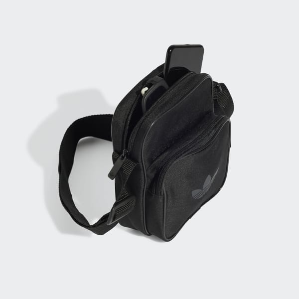 【Adidasコリア】 Adicolor Classic Small Item Bag adidas Adicolor Classic Small Item Bag - Blue | adidas UK