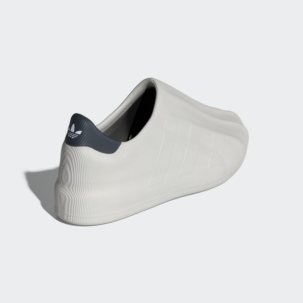Superstar bw slip-on deals shoes grey