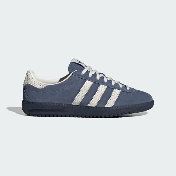 Bermuda adidas lançamento store