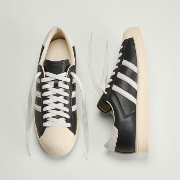 Schwarz adidas Superstar Vintage Schuhe