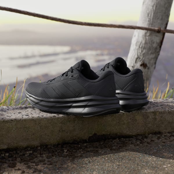 Adidas shoes black size 7 cheap