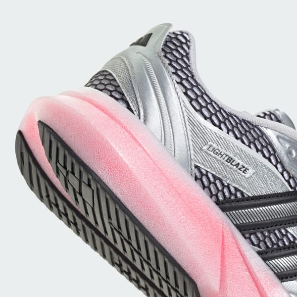 アディダス ライトブレイズ グロー / Lightblaze Glow Shoes