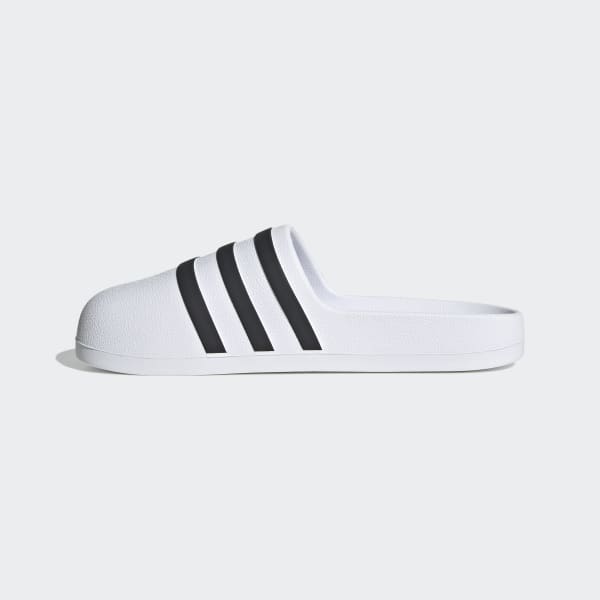 White best sale adidas slides