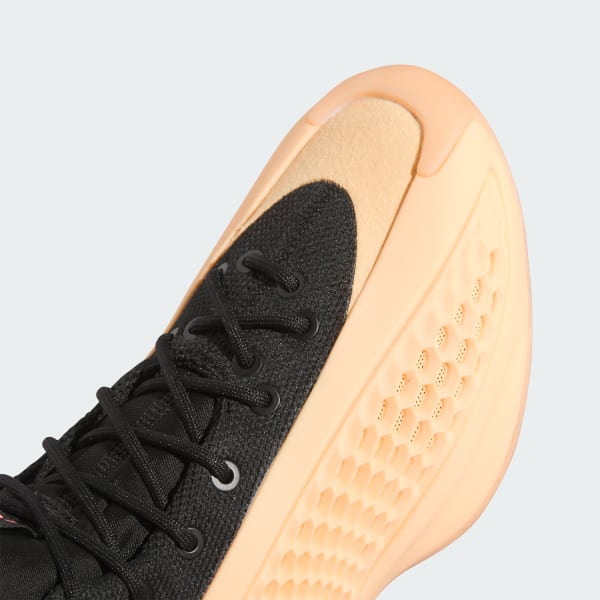 商品画像：Amazon.com | adidas Anthony Edwards 1 AE1 Black/White Men's 3