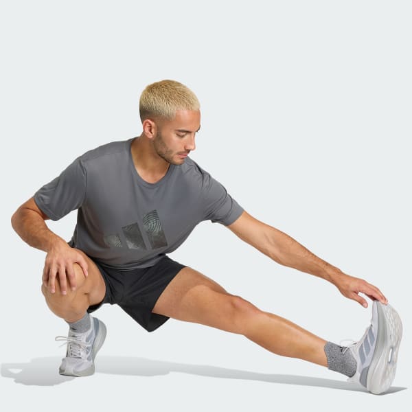 Gri adi365 Running Essentials Brand Love Tişört