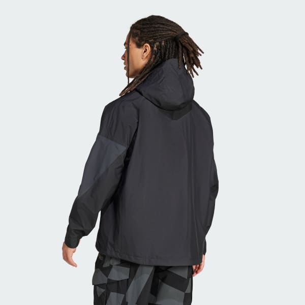 Schwarz Terrex Xploric 2.5L Climaproof Anorak