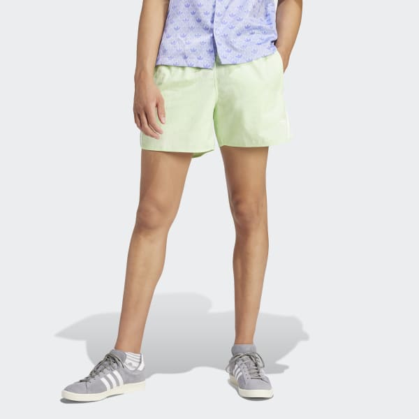 ボトムスその他 adidas Sprinter Shorts Mid Green IZ0121 28726260_58084626_600.jpg