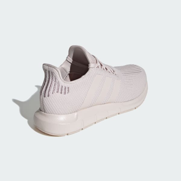 Adidas swift run footwear white/crystal white/core black top