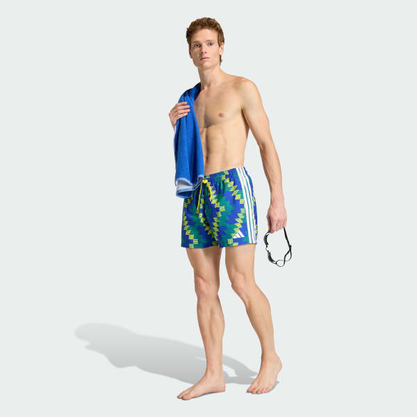 Gelb 5-Inch Badeshorts mit fußball-inspirierter Grafik