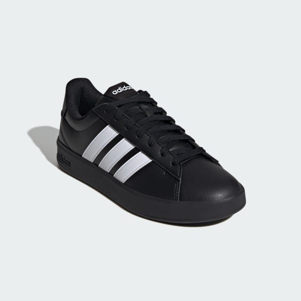 Hitam SEPATU GRAND COURT 3.0