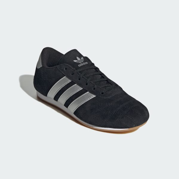 Adidas pumps with lace outlet