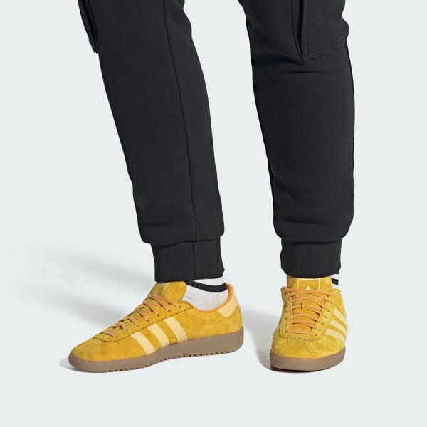 Bermuda e tenis adidas hot sale