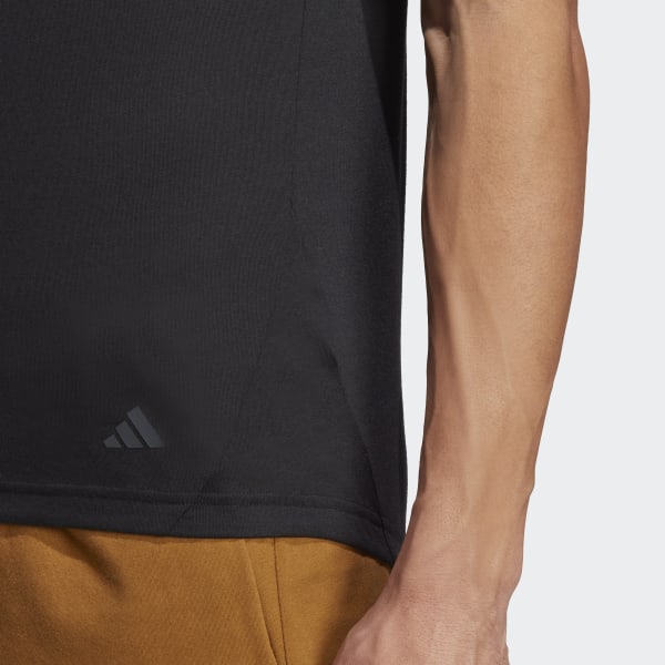 Zwart Yoga Base Training T-shirt