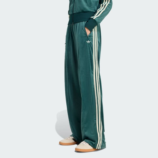mau-xanh-la Quần Track Pant Nhung Dập Chìm adidas Originals x Liberty London