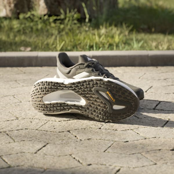 Byttehandel flicker Bliver værre adidas Solarboost 5 Running Shoes - Black | Men's Running | adidas US