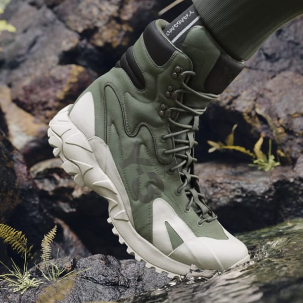 y3 boots notoma
