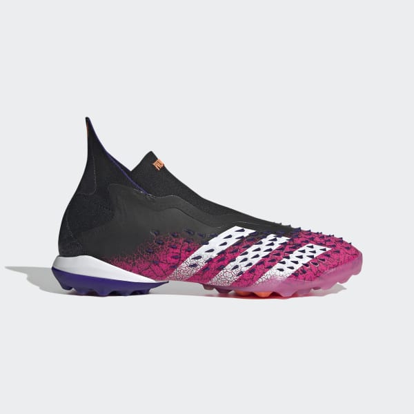 predator shoes pink