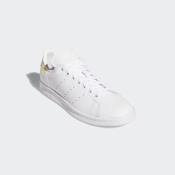 chaussures style stan smith