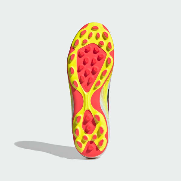 Blanco Bota de fútbol F50 League césped artificial