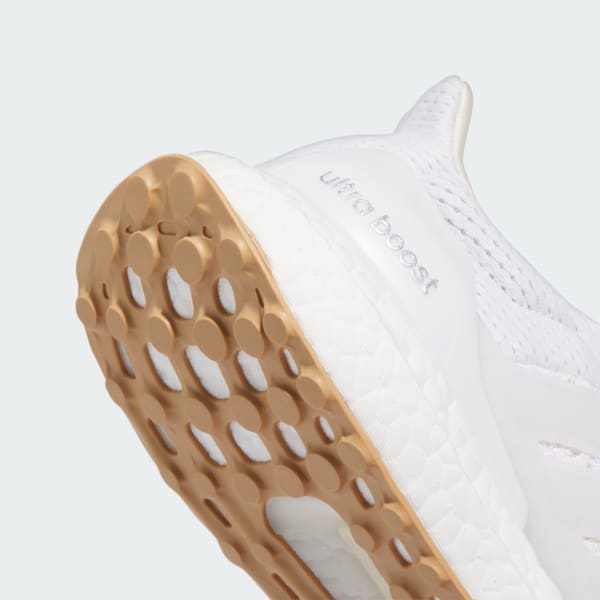 Adidas ultra boost dama white 2025