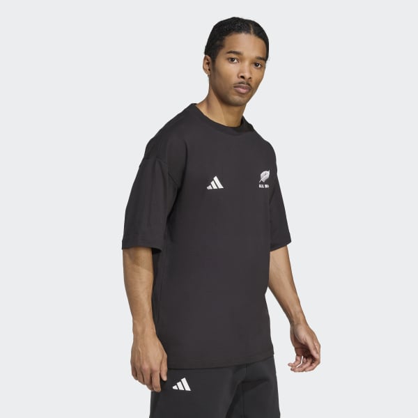 日本代表 アディダス 黒シャツ　XＬサイズ　非売品 プラクティスシャツ 新品 adidas 黒 XL オーバーサイズシャツ スポーツウェア