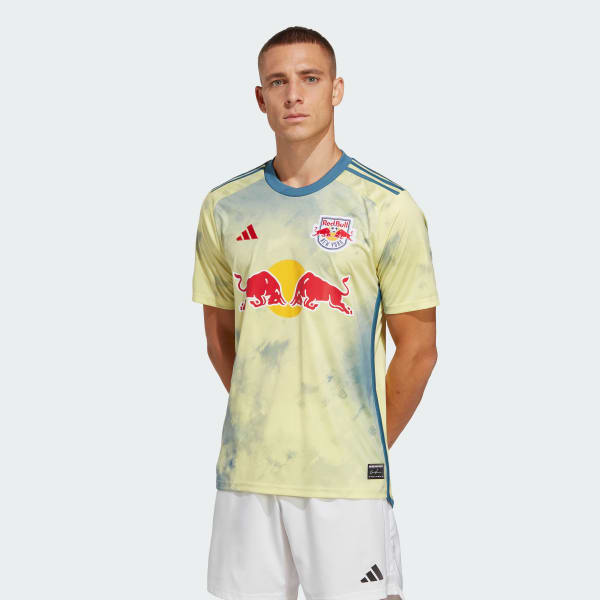 Camiseta de futbol red hotsell bull