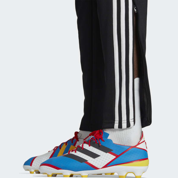 Czerń adidas Tiro x LEGO® Track Pants SV027