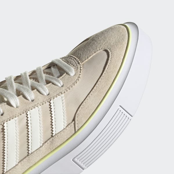 tênis adidas sleek super