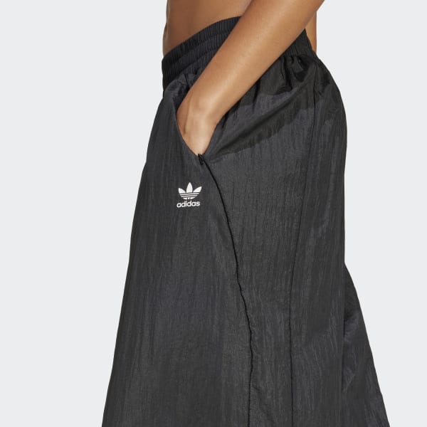 ★★Adairs★★ Wide Woven Pants Black IW5487 Clothing - Wide Leg Woven Pants - Black | adidas Israel