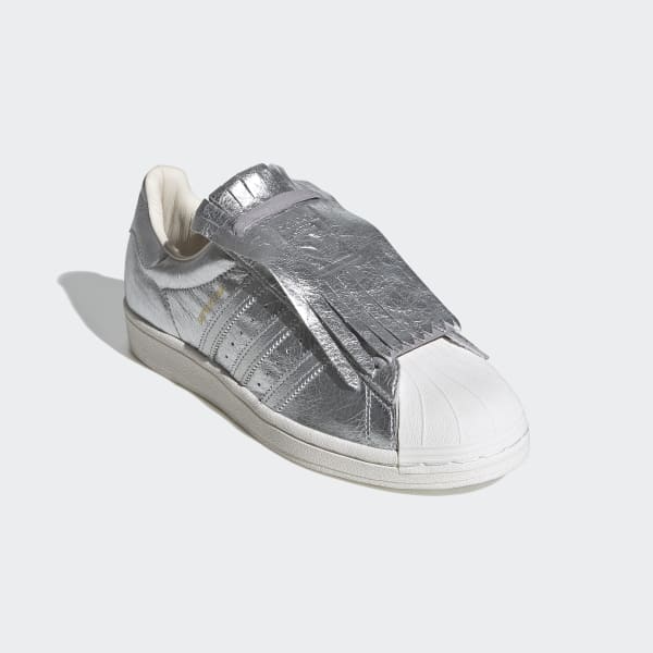 witte adidas sneakers superstar dames met zilveren accenten ... witte adidas sneakers superstar dames met zilveren accenten ...