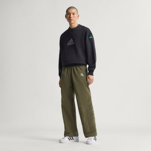 Svart adidas Equipment Reflective Embroidery Crew